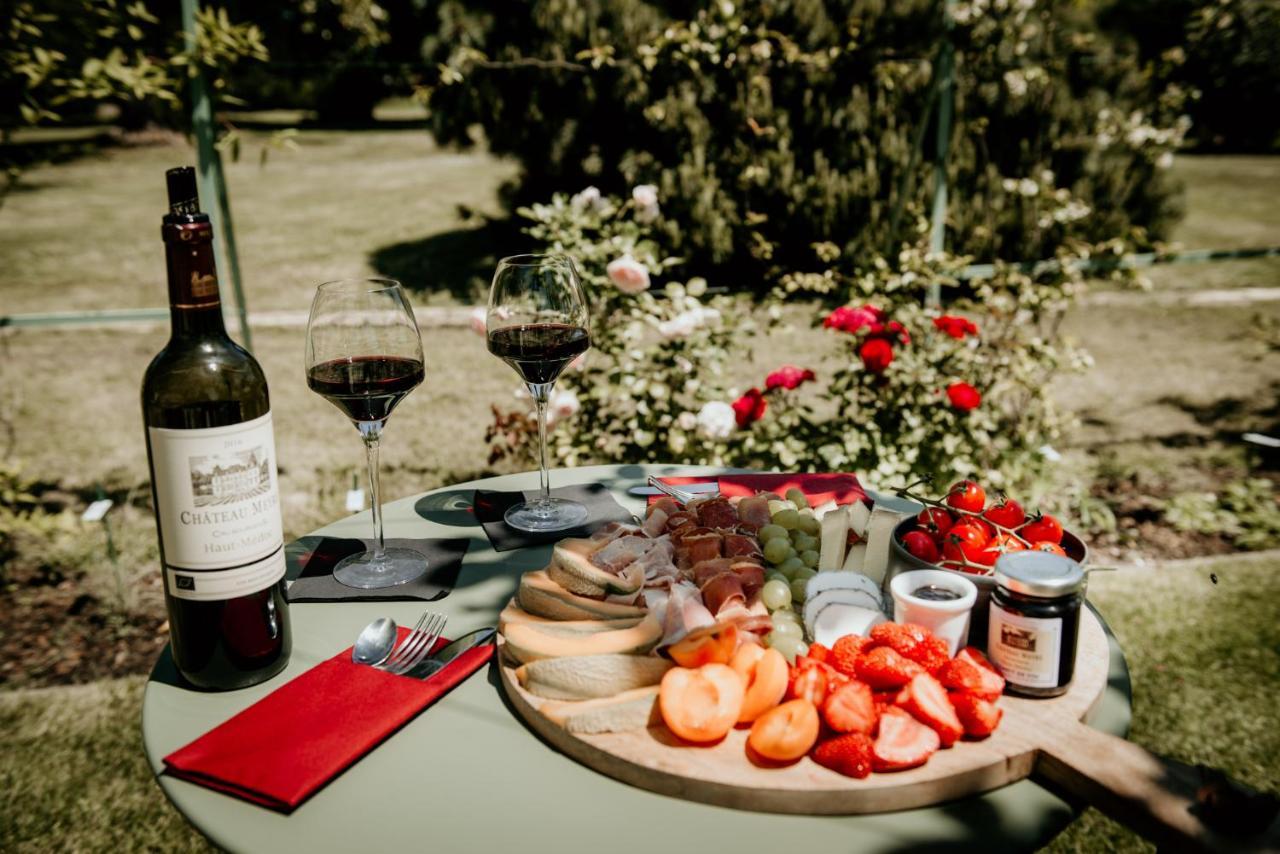 Chateau Meyre Avensan Екстериор снимка
